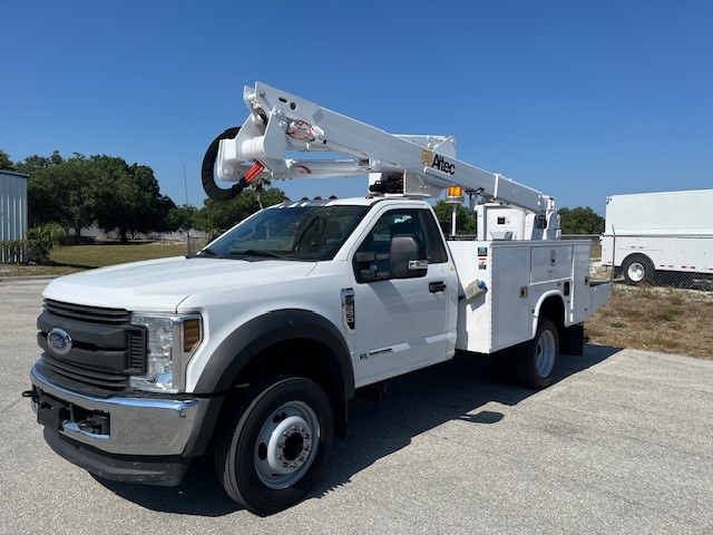 ** CLOSE OUT SALE **  STOCK # 54634  2018 FORD F550 45FT BUCKET TRUCK-LOW MILES-NEW ENGINE